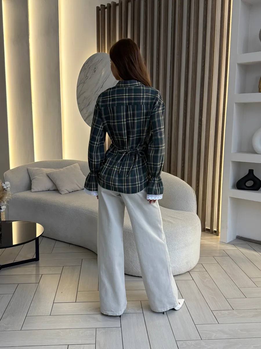 Košile s korzetovým zády